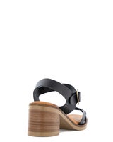 Foot News Svart Sandalett