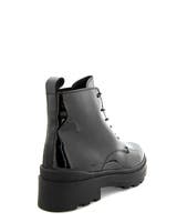 Foot News Svart Känga