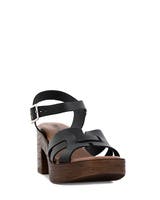 Foot News Svart Sandalett