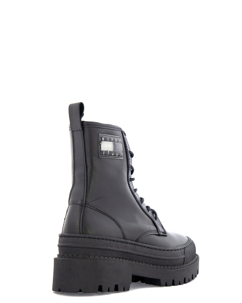 Tommy Hilfiger Svart Känga