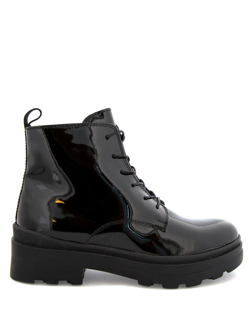 Foot News Svart Känga