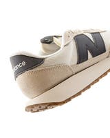 New Balance Vit Sneakers