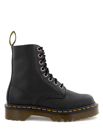 Svart Dr Martens