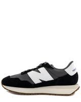 New Balance Svart Sneakers