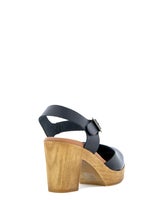 Foot News Svart Sandalett