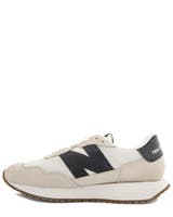 New Balance Vit Sneakers