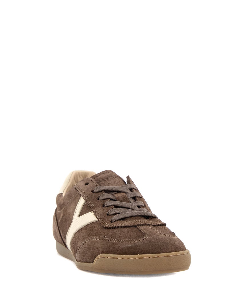 Sneaky Steve Brun Sneakers