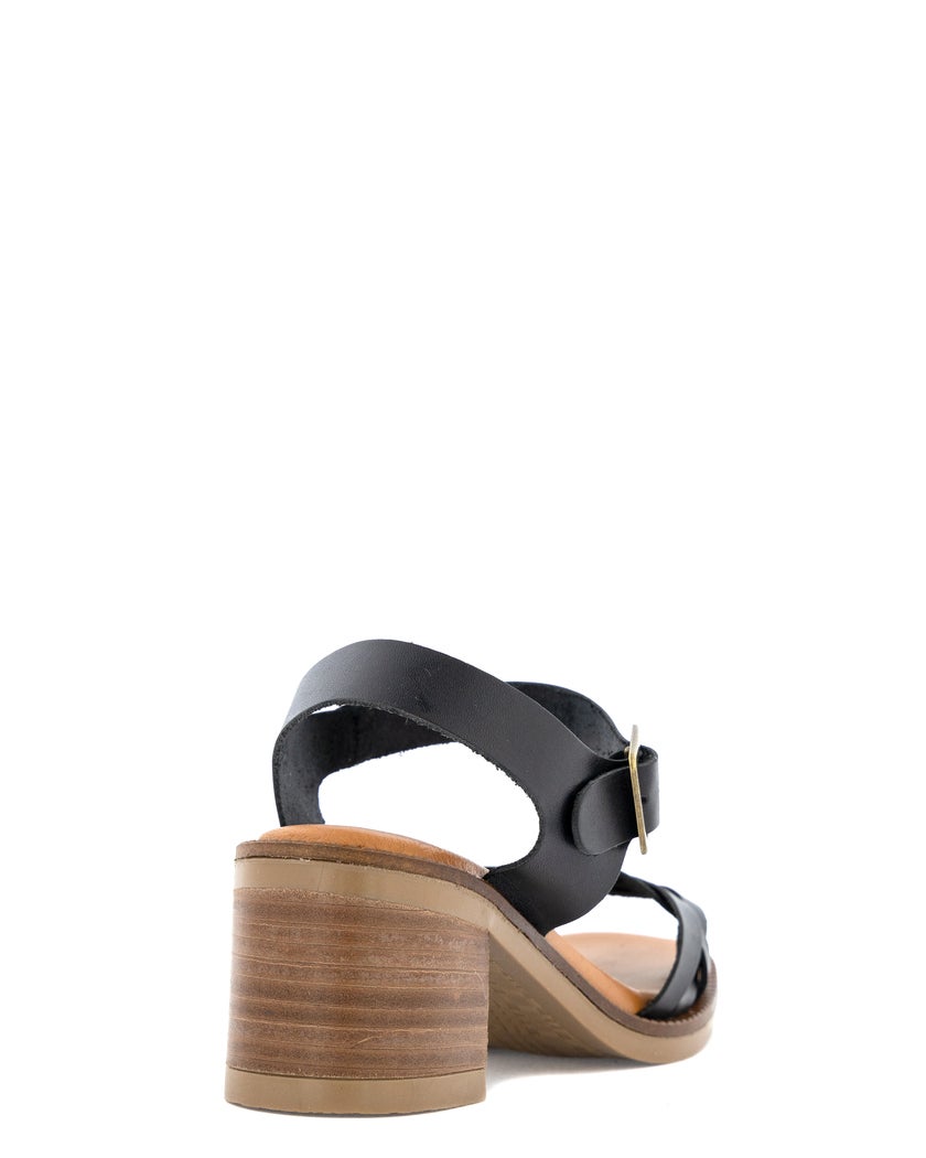 Foot News Svart Sandalett