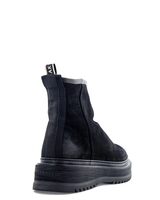 Sneaky Steve Svart Känga